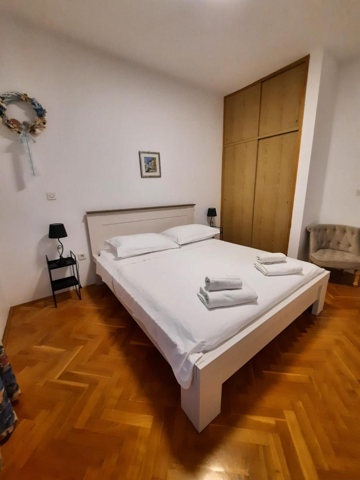 Buntin Apartments Primošten Exterior foto